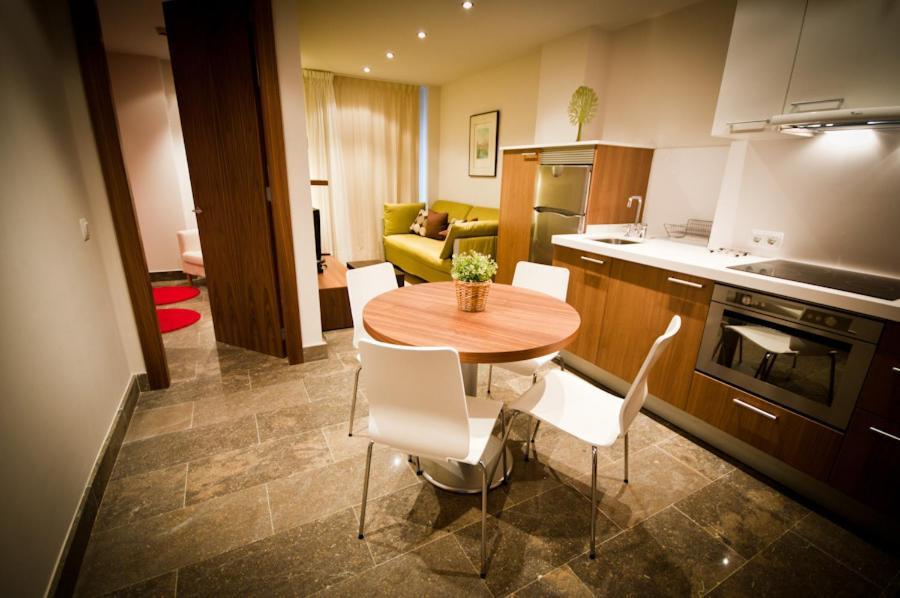 Apartamentos Abaco Llanes Szoba fotó